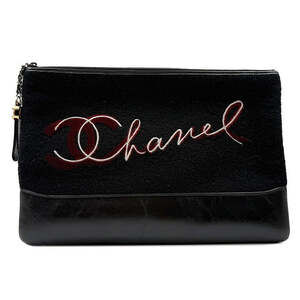 Chanel Gabrielle Clutch #352420F56B